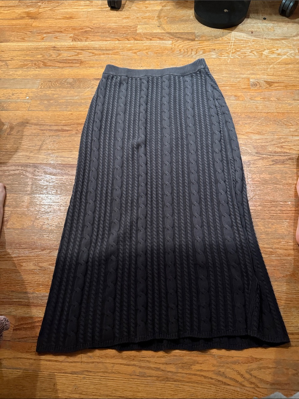 Cable-Knit Maxi Skirt - Black